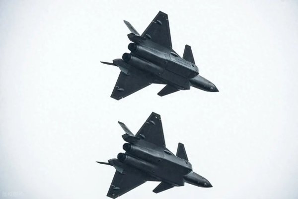牛股动力 歼20将破 1000 架，数量碾压 F-22，空中力量的历史性跨越